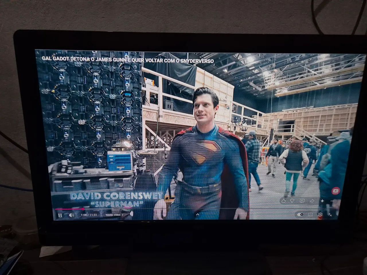 Tv Led aoc 32 polegadas leia com atenção 