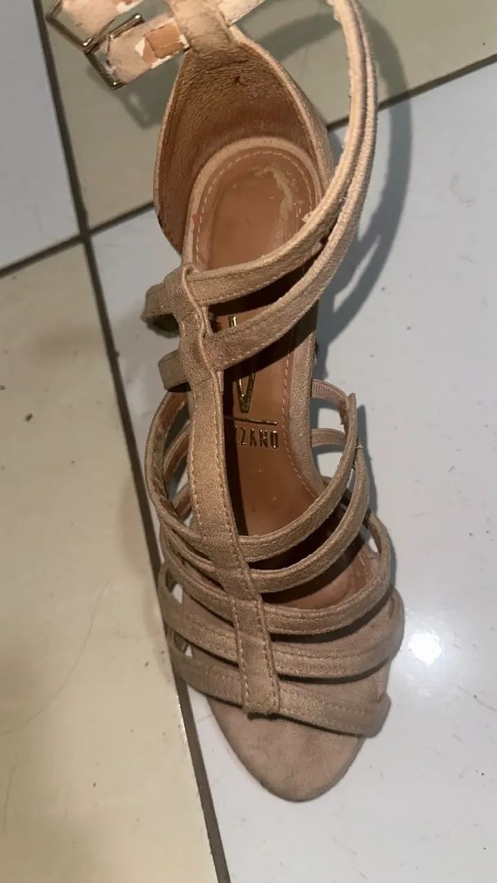 Saltos femininos - Foto 3