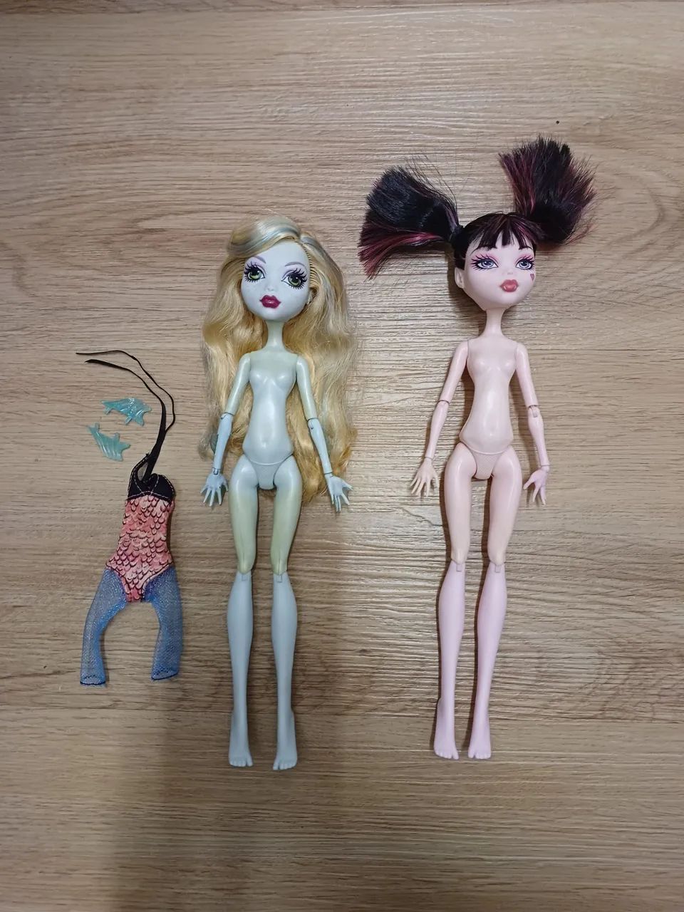 Lagoona basica e draculaura dead tired monster high 