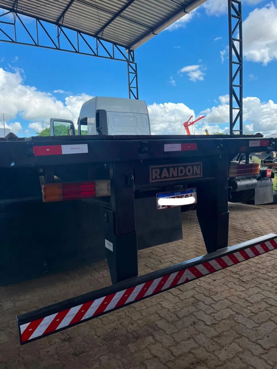 CARRETA PORTA CONTÊINER 40