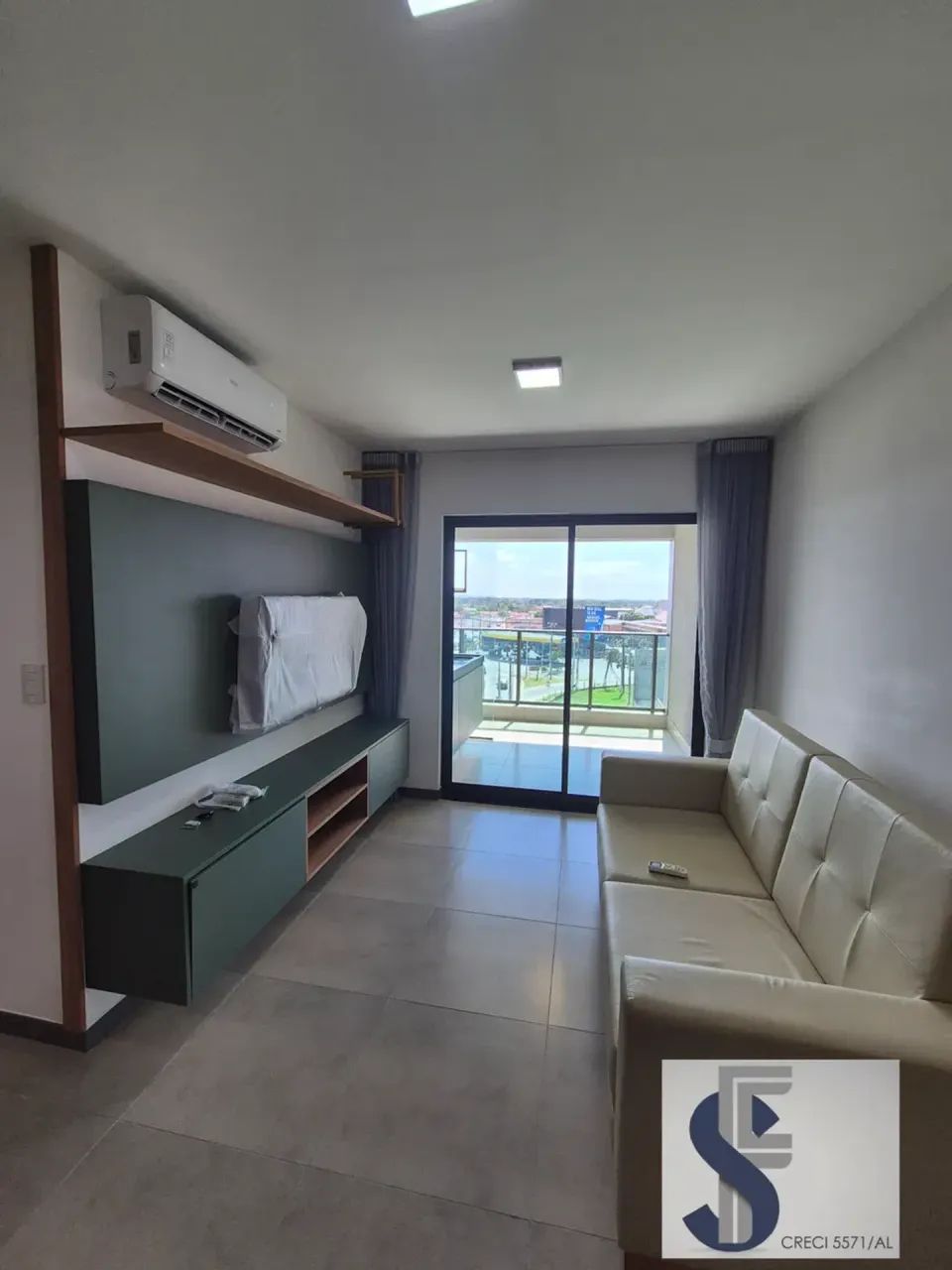 ALUGO apartamento com 2 dormitórios, mobiliado - Praia do Francês