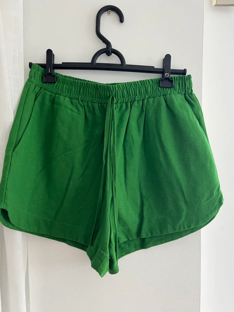 Shorts Linho - nunca usado - Foto 2