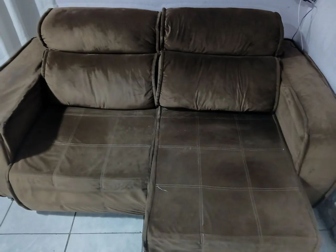 Vendo este sofa retrato e reqrinavel  - Foto 3