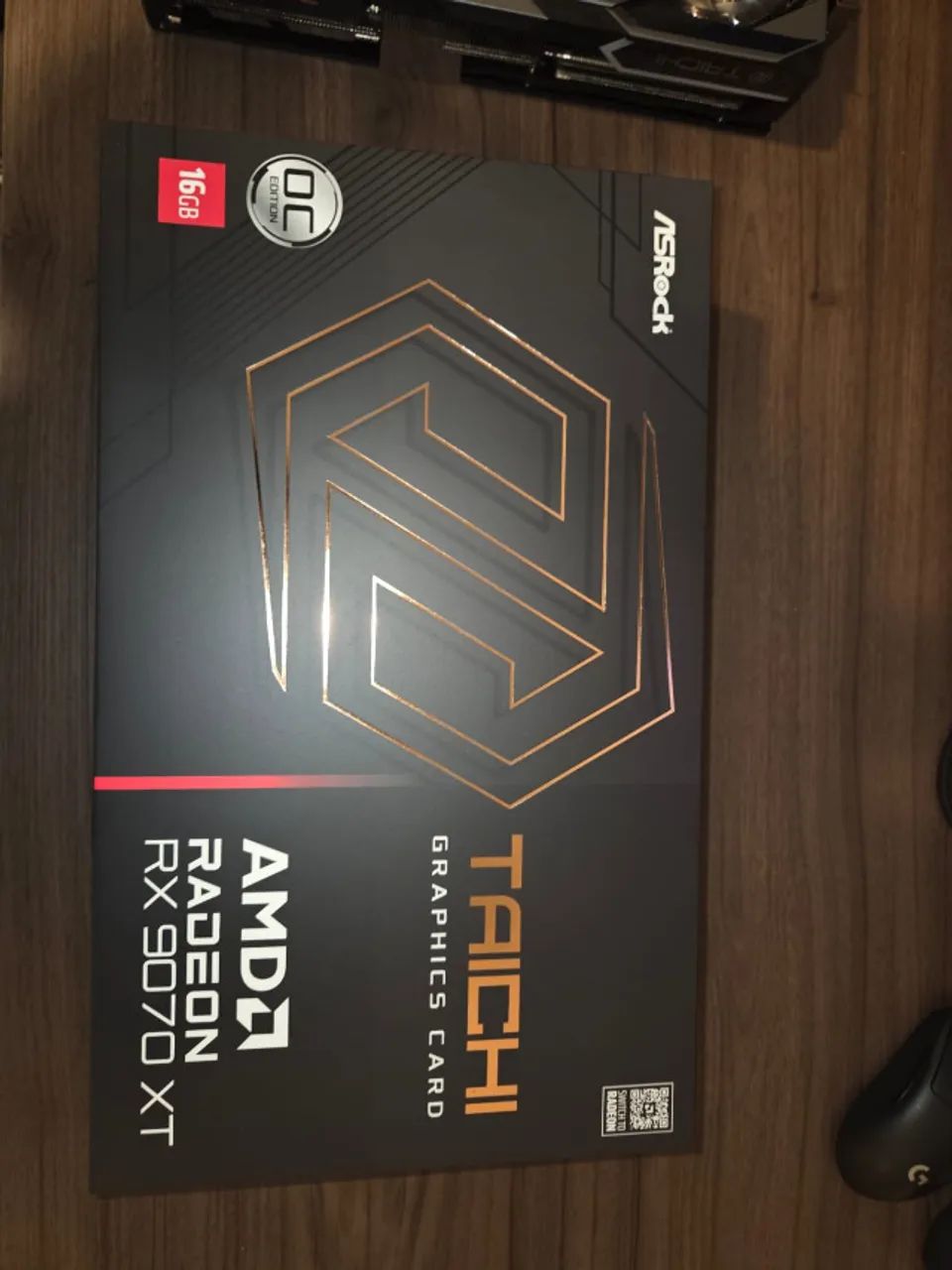 ASRock Radeon RX 9070 XT Taichi 16GB - Foto 2
