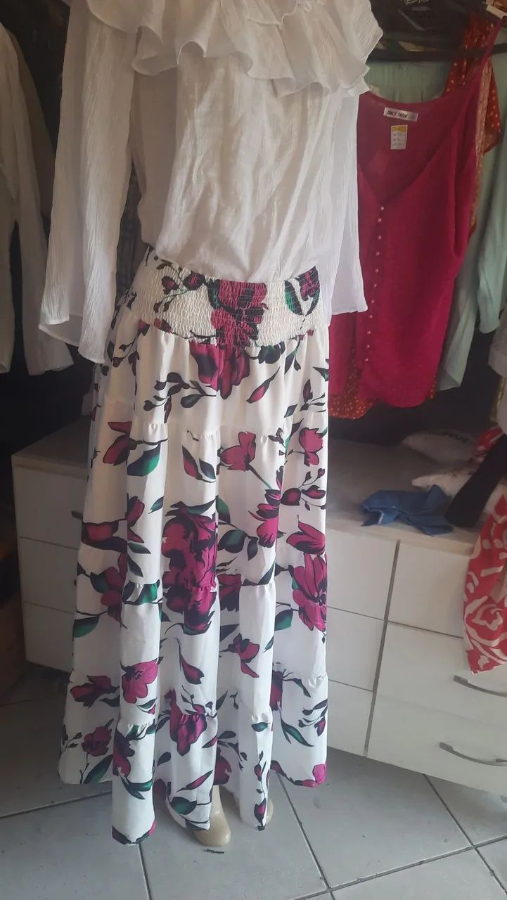 Lindo conjunto Saia e blusa!! - Foto 5
