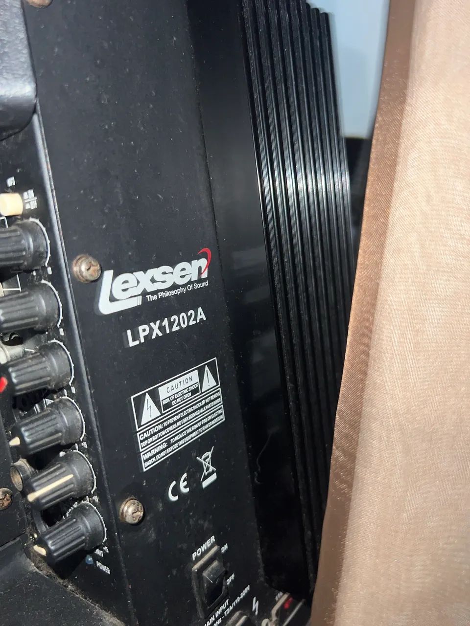Caixa amplificadora LEXSEN LPX1200a  - Foto 4