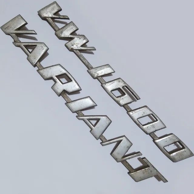Emblema Variant 1600