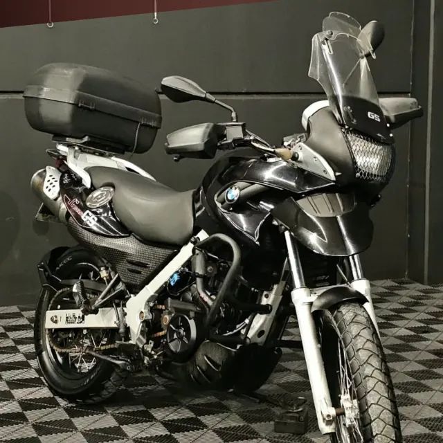 G 650 S Preta 2010