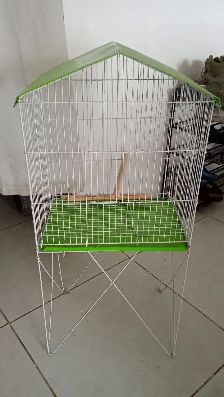 Vendo gaiola pra pássaro 