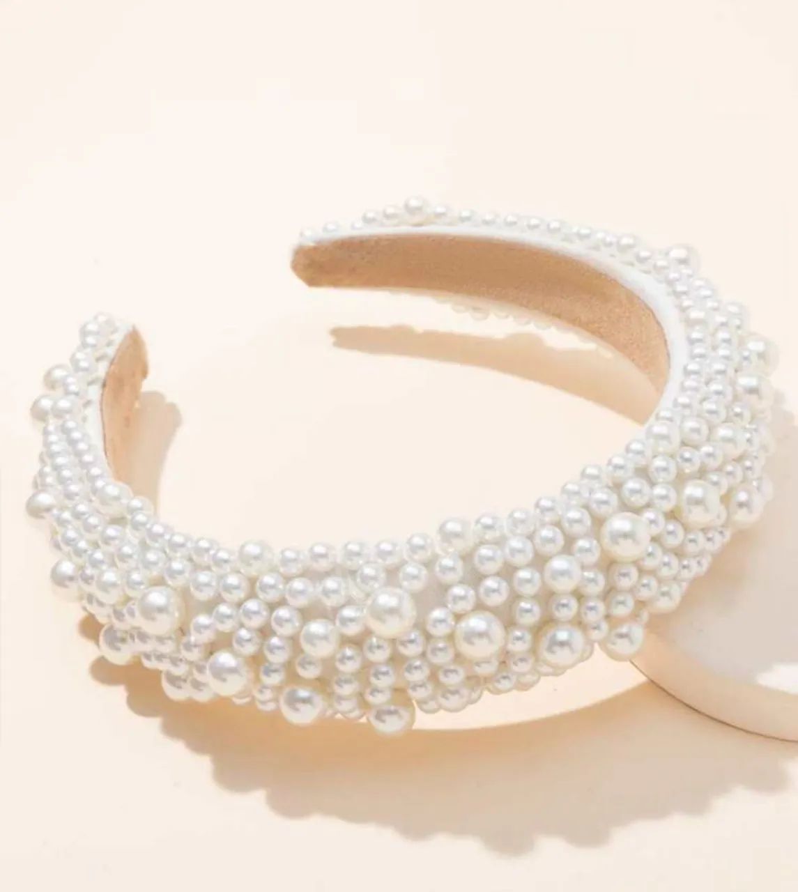 Tiara Decorada Feminina Com Pérolas Elegantes  - Foto 3