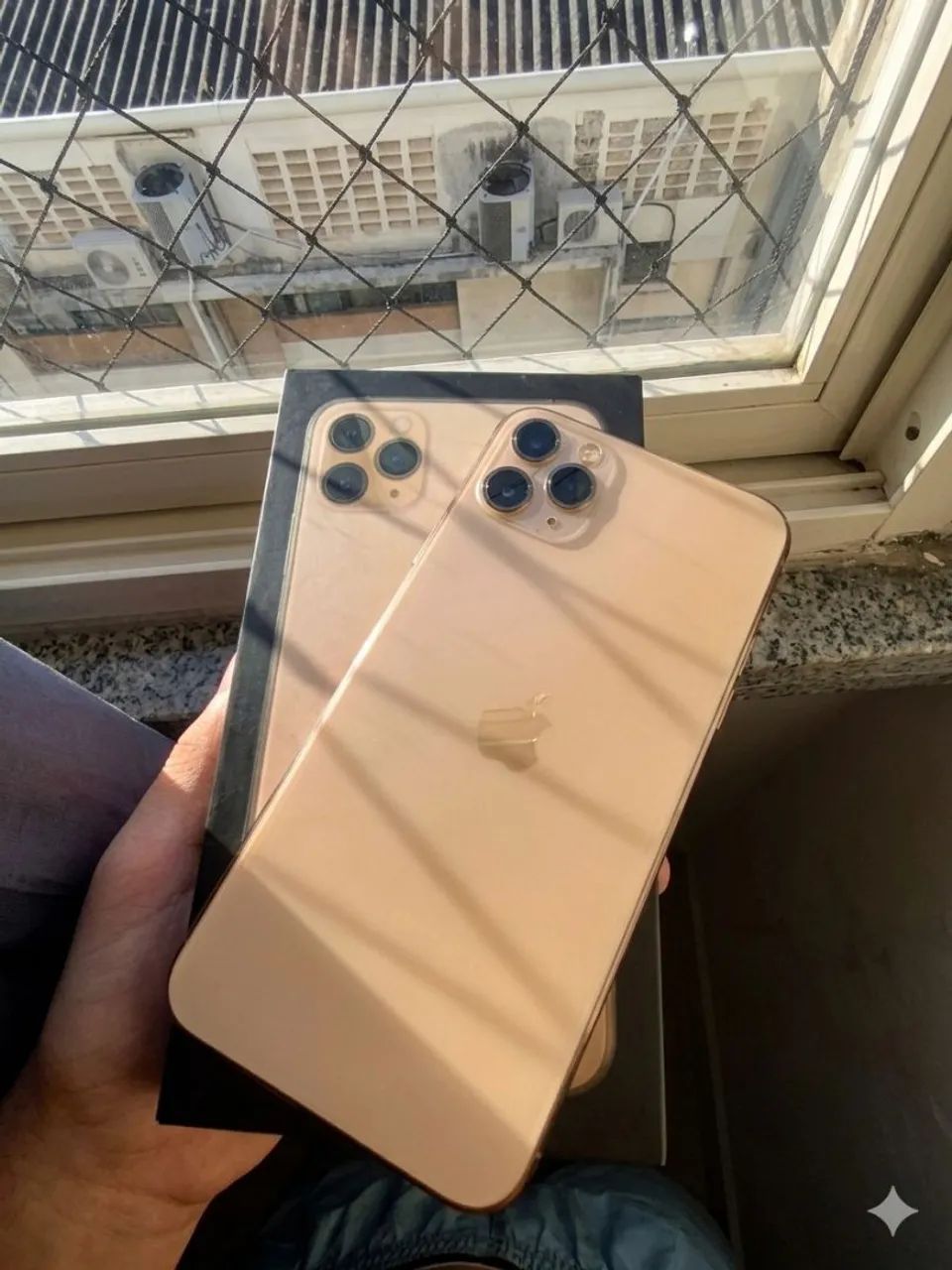iPhone 11 Pro Max 64gb novíssimo - Celulares e Smartphones - Moura