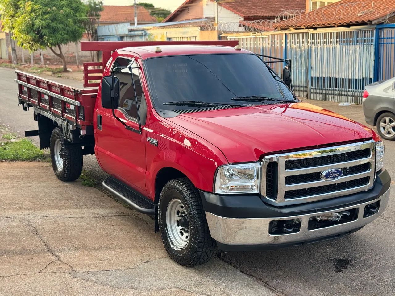F350 Comis  2004  - Foto 3