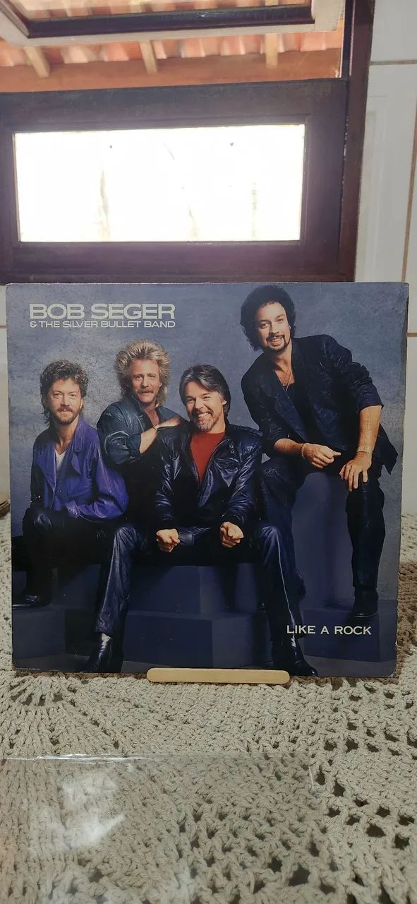 Disco vinil BOB SEGER & THE SILVER BULLET BAND "LIKE A ROCK" lp