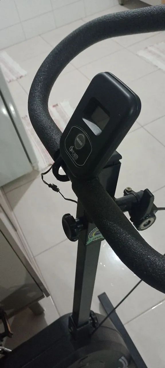 Vendo bicicleta ergométrica  - Foto 2