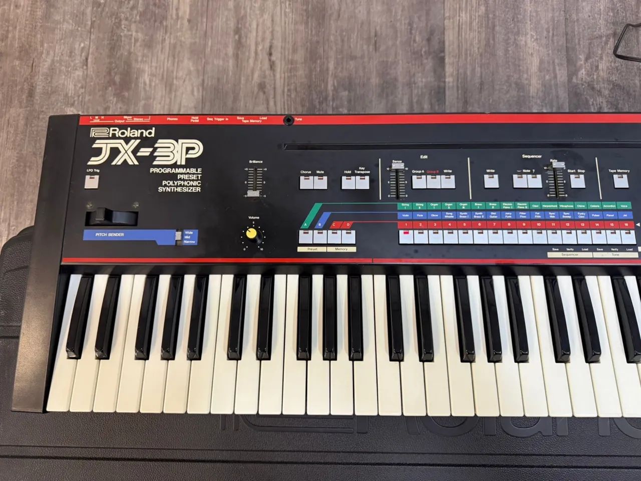 Roland JX-3P - Foto 2