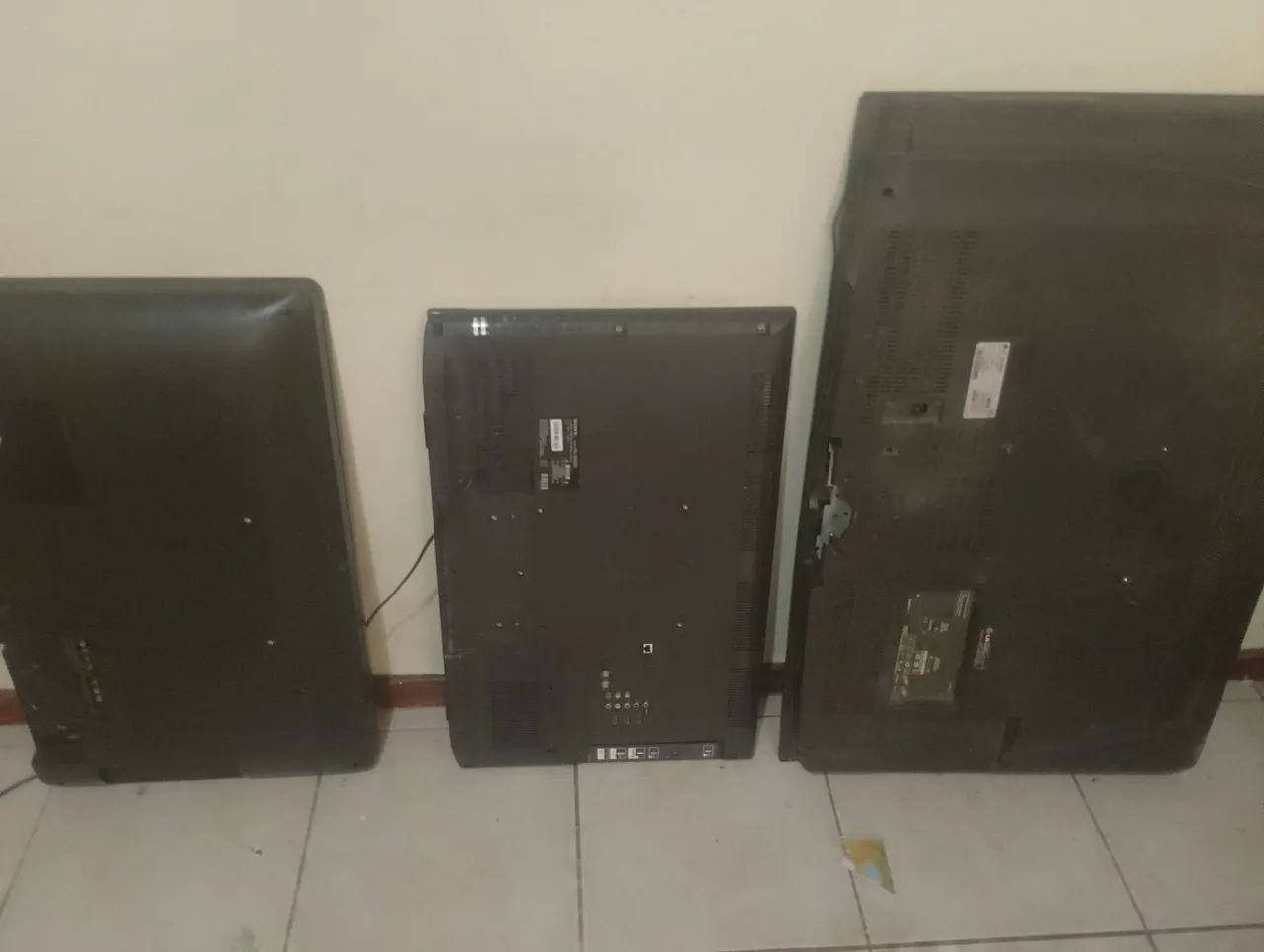 5 tvs para conserto  - Foto 3