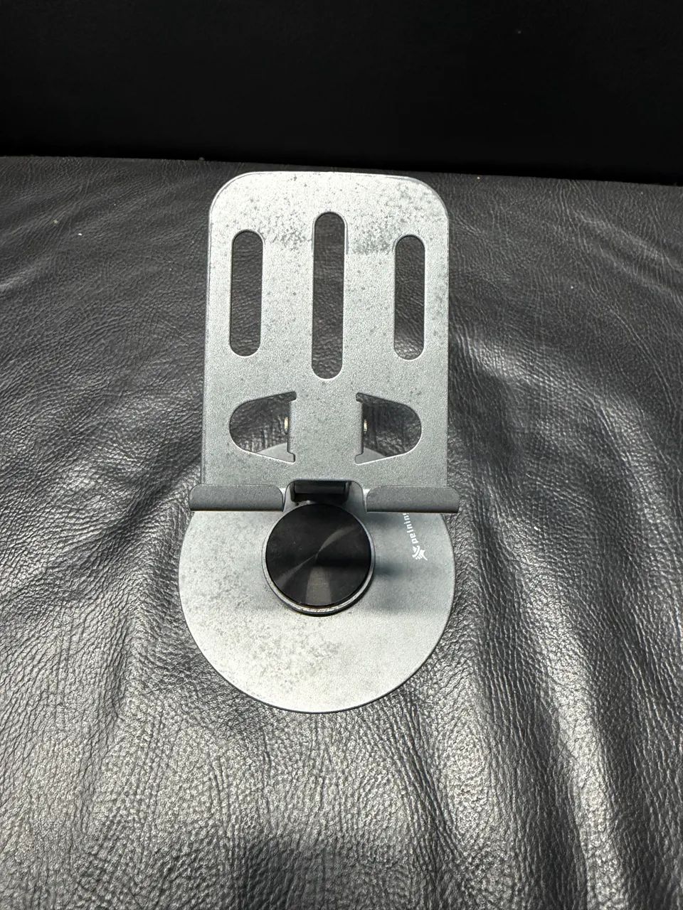 suporte metal reforçado para celular e tablet  - Foto 3