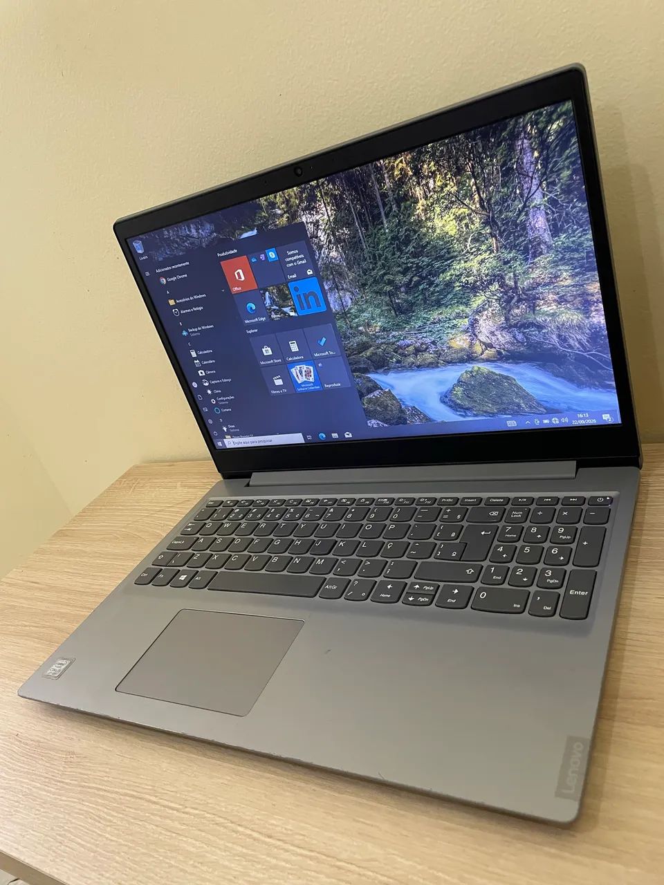 Vendo Notebook Lenovo i3-8ª geração  - Foto 2