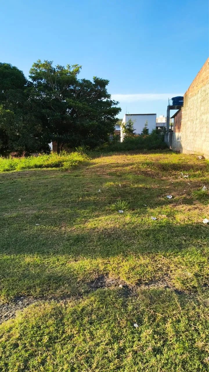 Vendo terreno no Santa Lúcia 