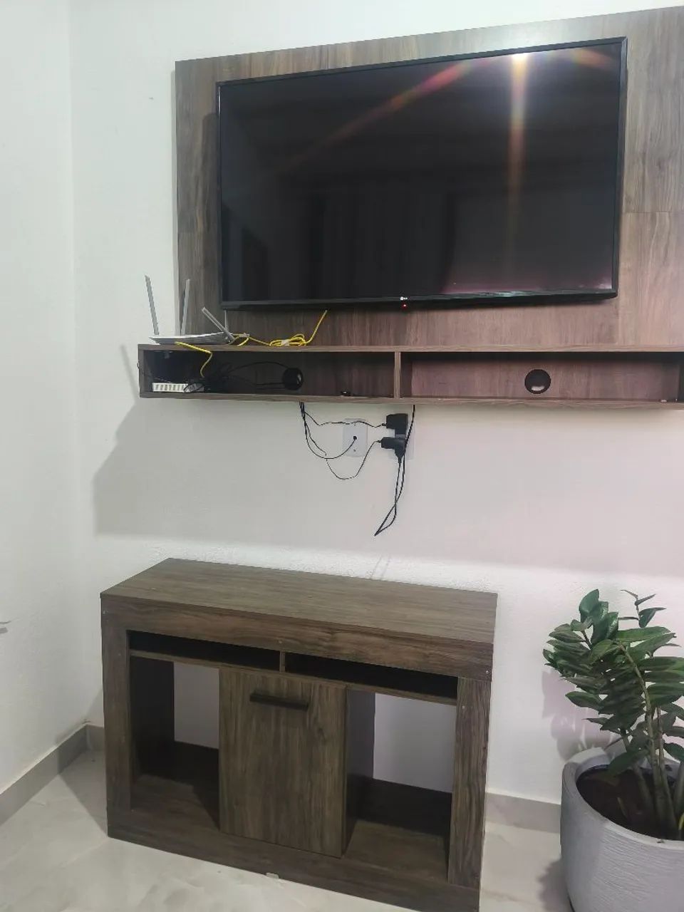 Painel de TV mais rack  - Foto 4