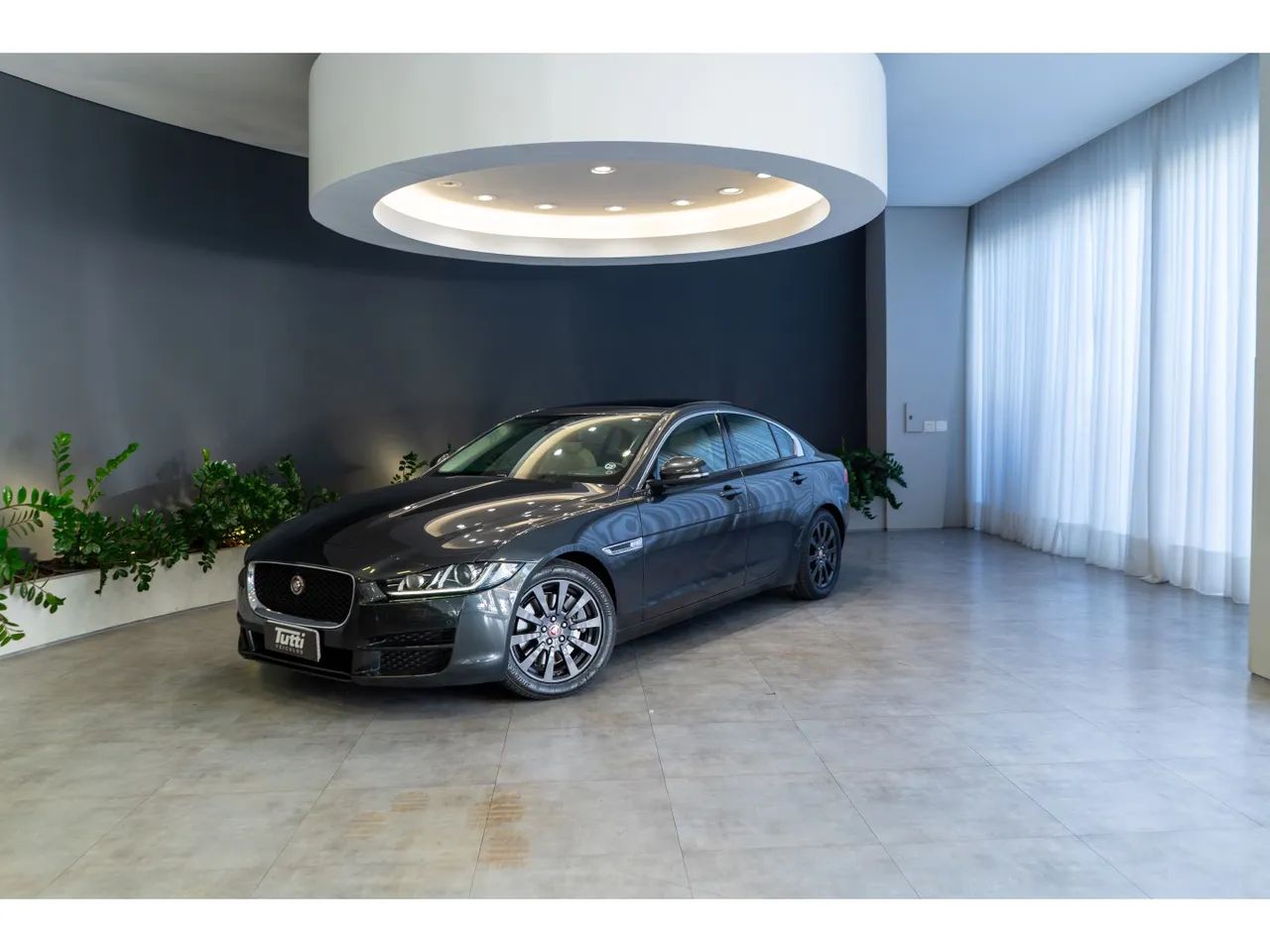 Jaguar XE 2.0 Turbocharged Pure 240cv Aut. 2016