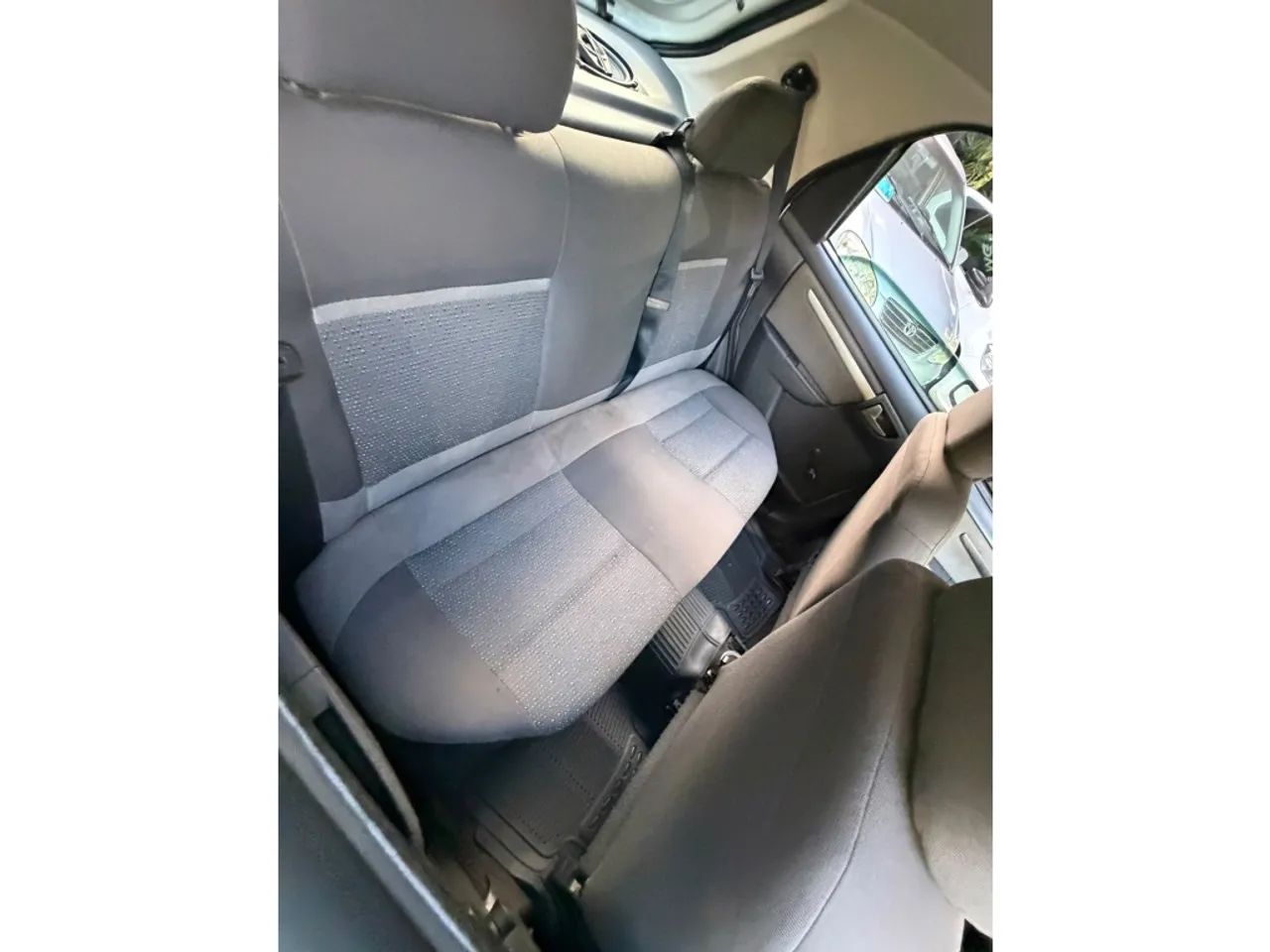 Chevrolet Celta 2013 - Foto 4