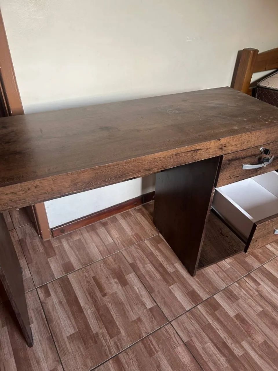 Mesa de escritório - Foto 3