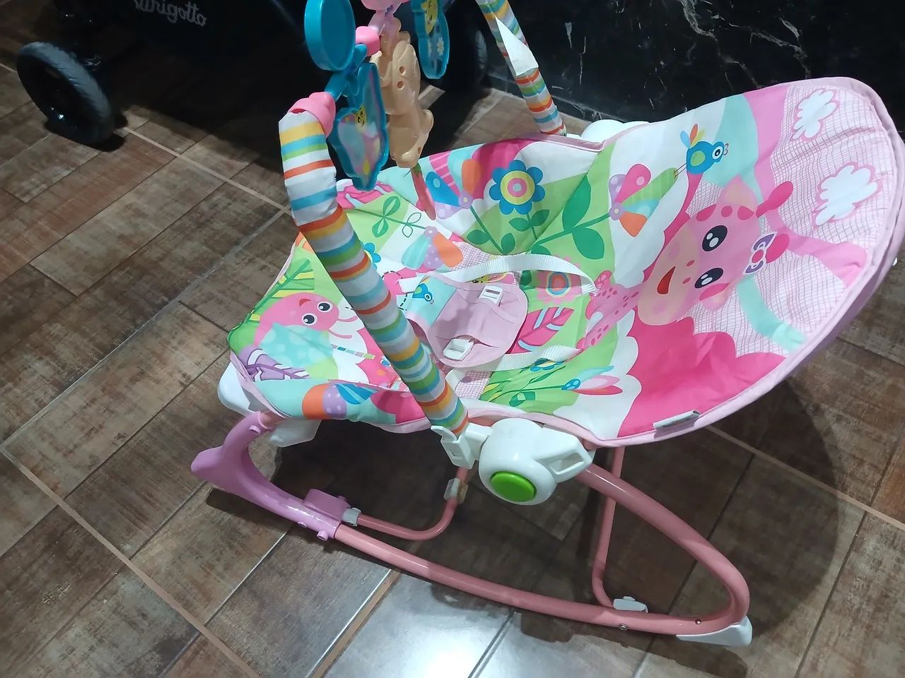 Vendo cadeirinha de descanso para bebê 