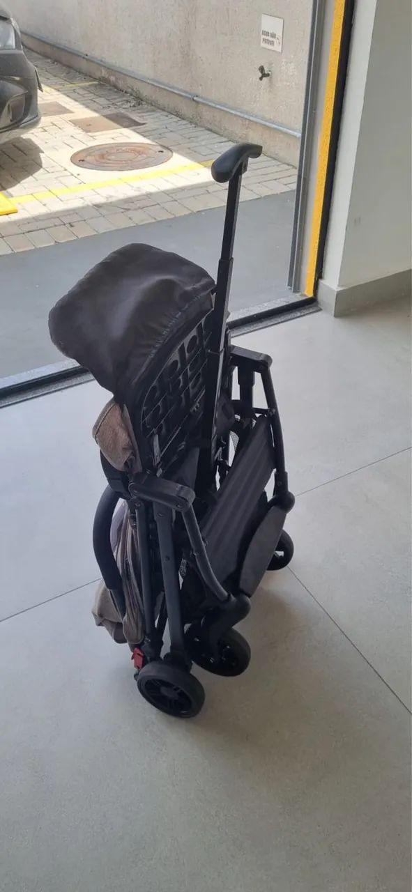 Carrinho de bebê Cosco passeio 