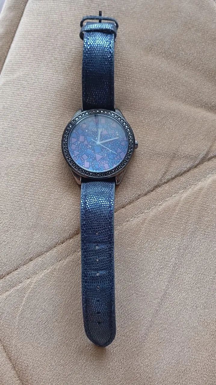 Relógio Guess Mystical Blue - Foto 2