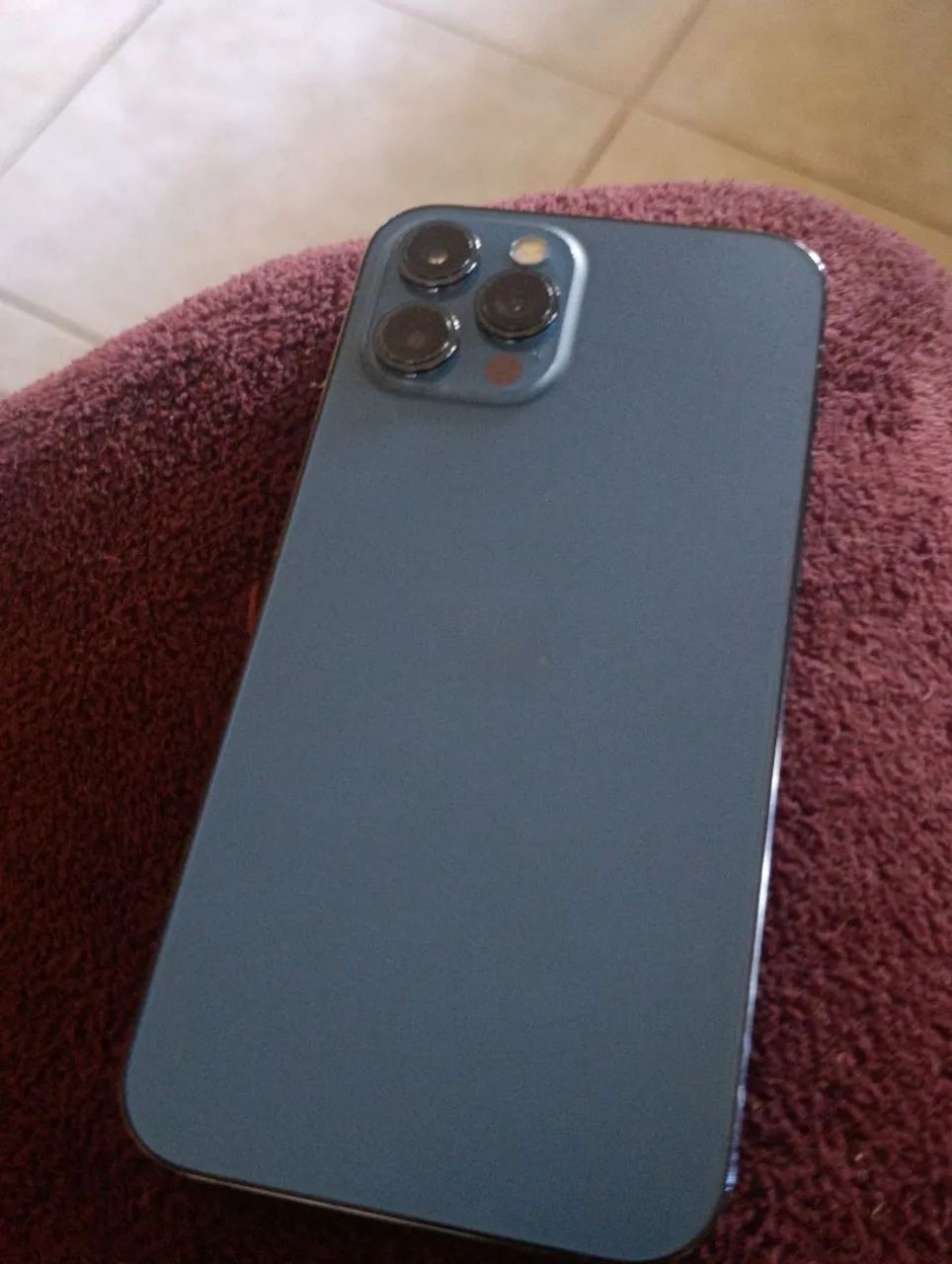 iPhone 12 Pro Max - Foto 2