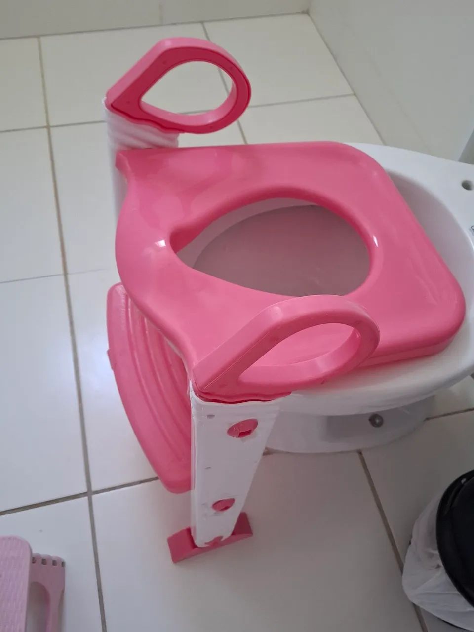 Vendo redutor de assento feminino  - Foto 4