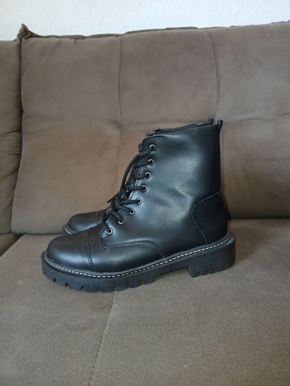 Estou vendendo bota - Foto 2
