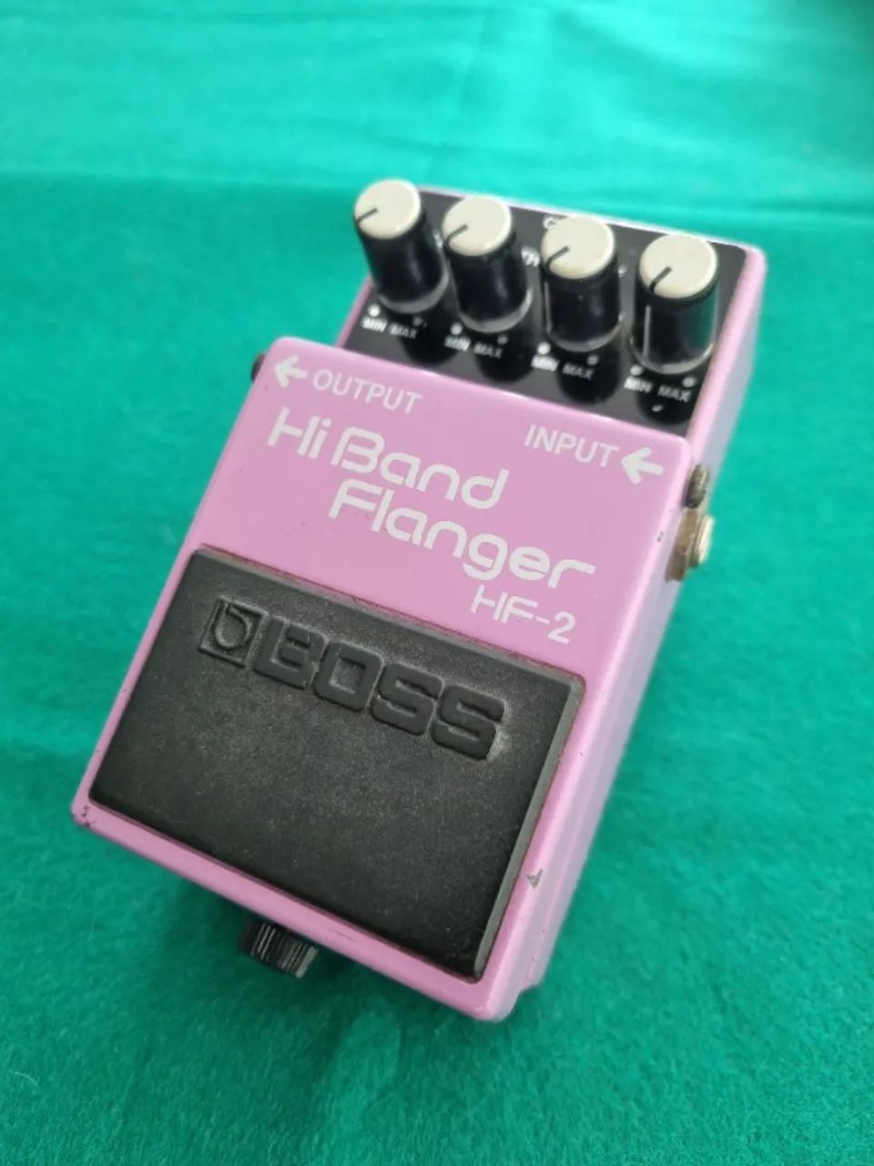 Boss Hi band Flanger HF-2. Ótimo com poucas marcas. Raríssimo