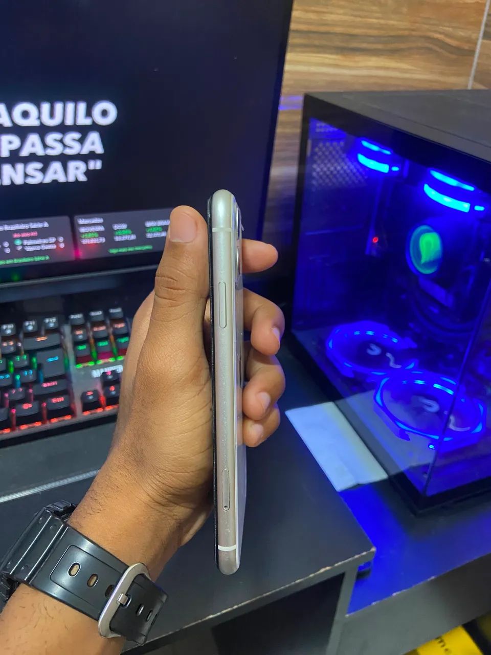 iPhone 11  - Foto 3