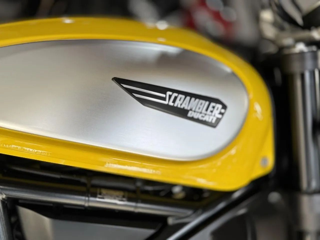 DUCATI SCRAMBLER 800 ICON - Foto 4
