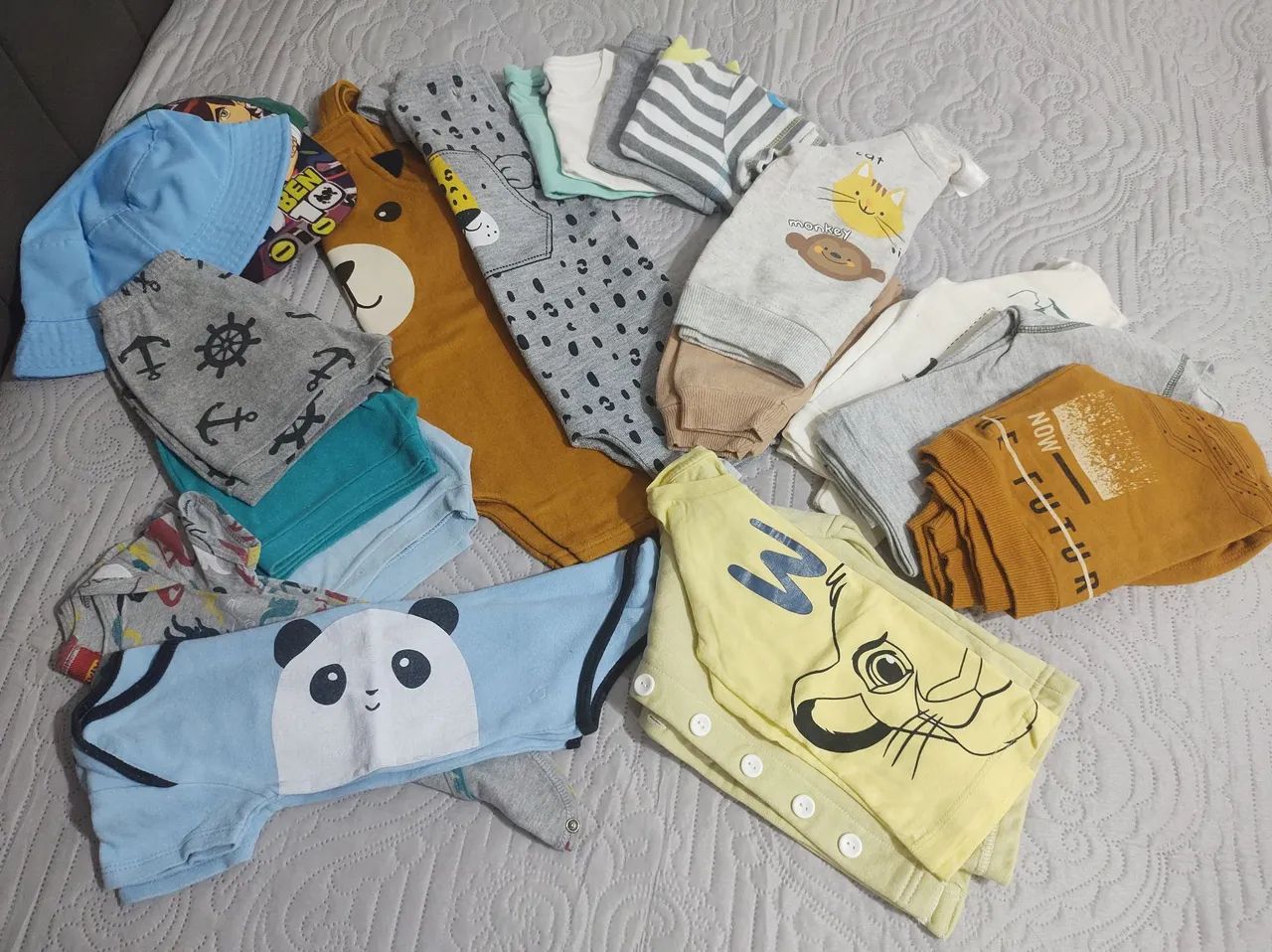 Roupinhas de bebê acima de 6 meses - Foto 2