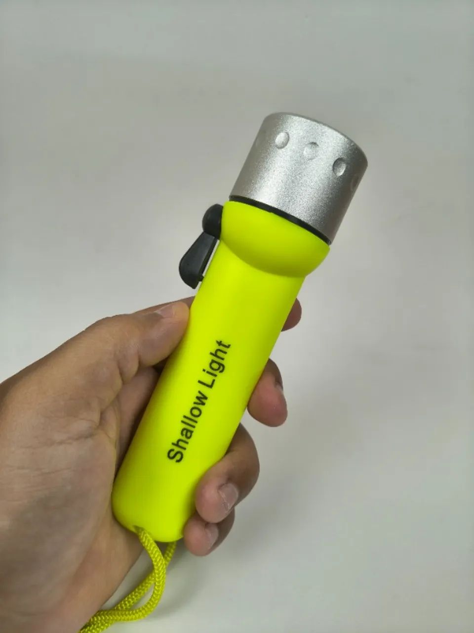Lanterna de Mergulho Led 180 Lumens Á Prova D'água Super Potente - Pronta Entrega - Foto 4