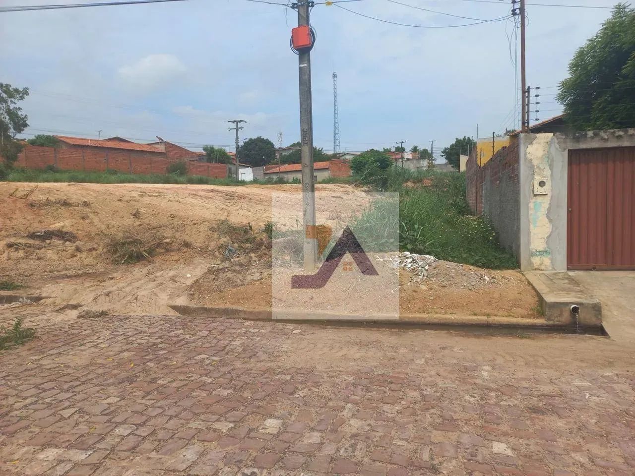 Terreno próximo ao Cond. Barra Sul e Atacadão