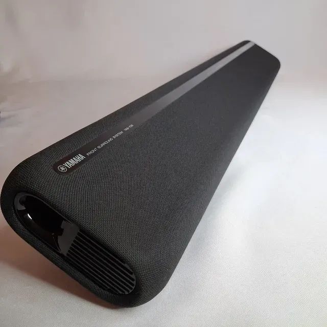 Barra de som Yamaha com Bluetooth e Subwoofer integrado