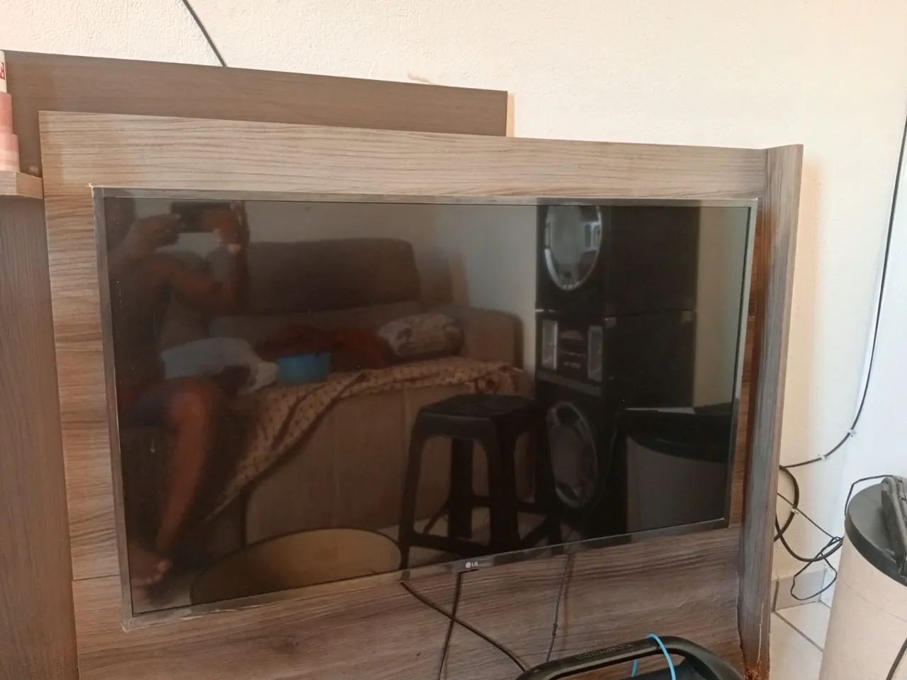 TV LG Smart 43 Polegadas (9 Meses de uso)