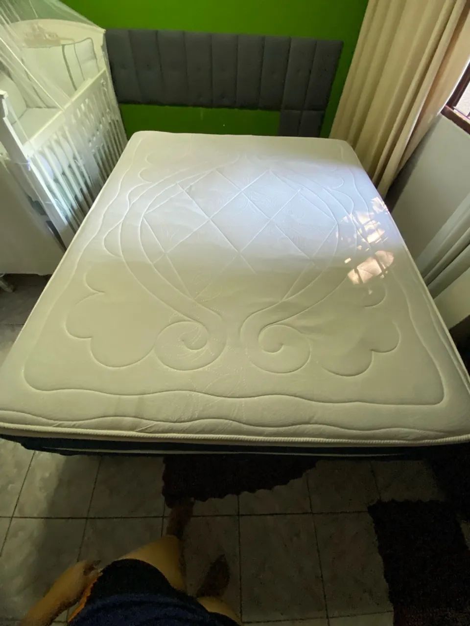 Cama queen da Montreal 