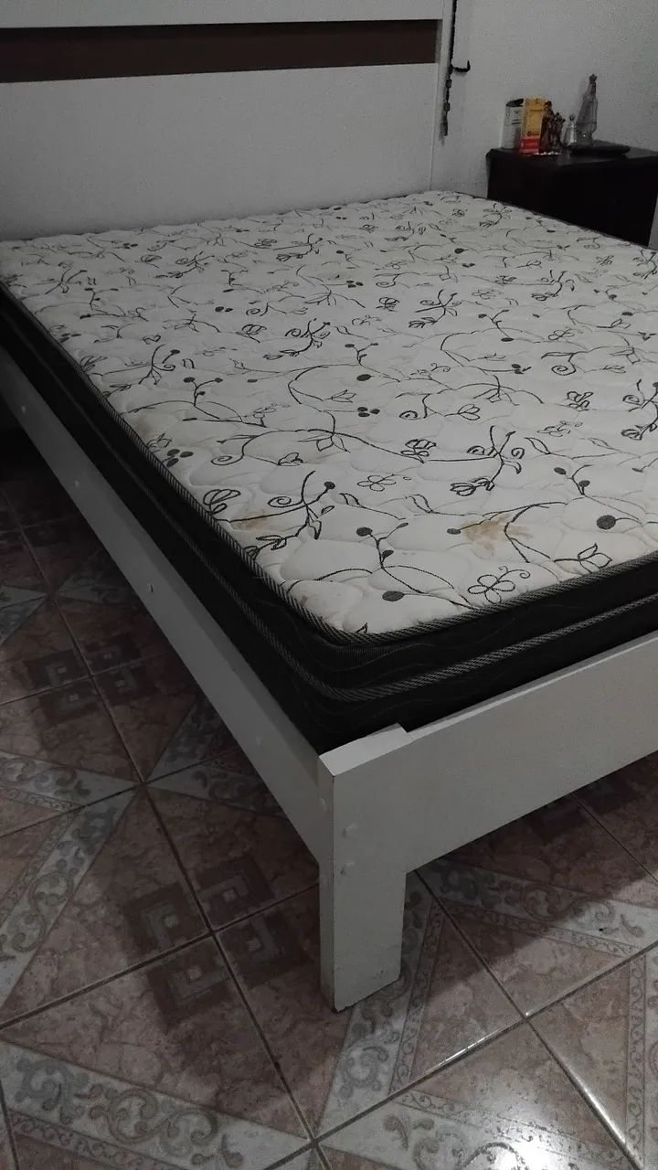 Cama de casal com colchão  - Foto 4