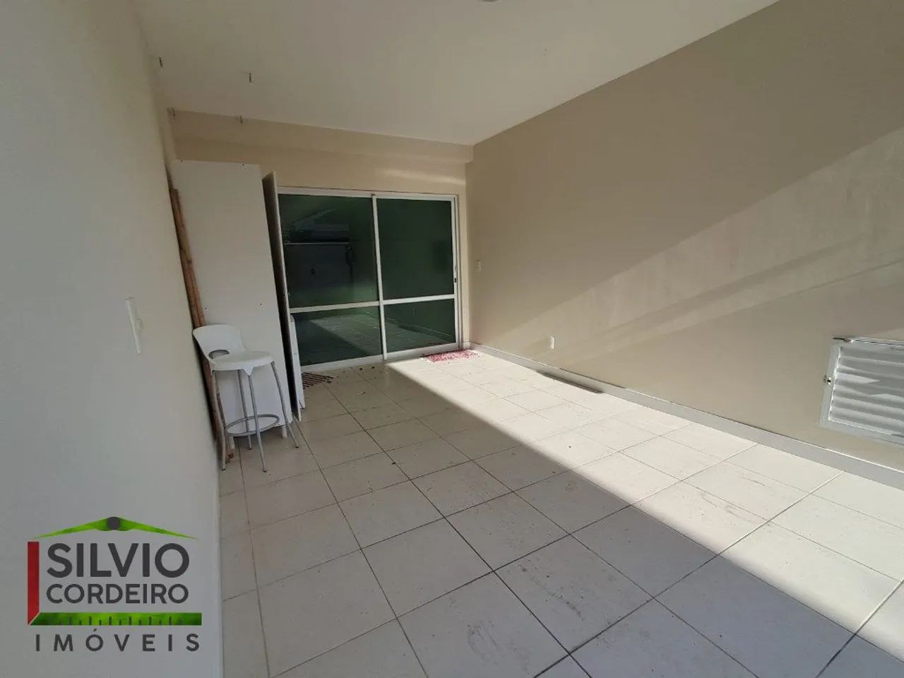 Triplex Mobiliado em Condomínio - Canto dos Araçás - Foto 3