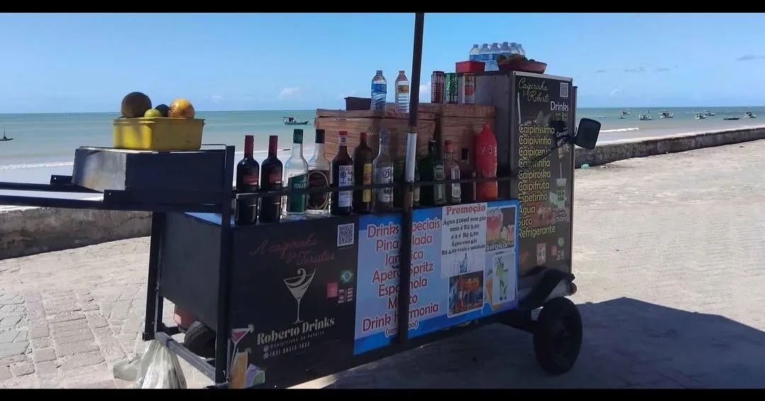 Carrinho de drinks 