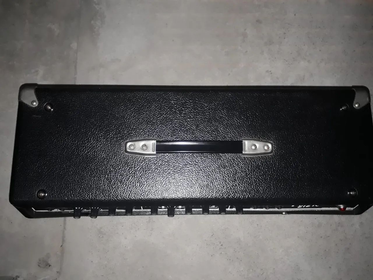 Amplificador Fender frontman 212r - Foto 5
