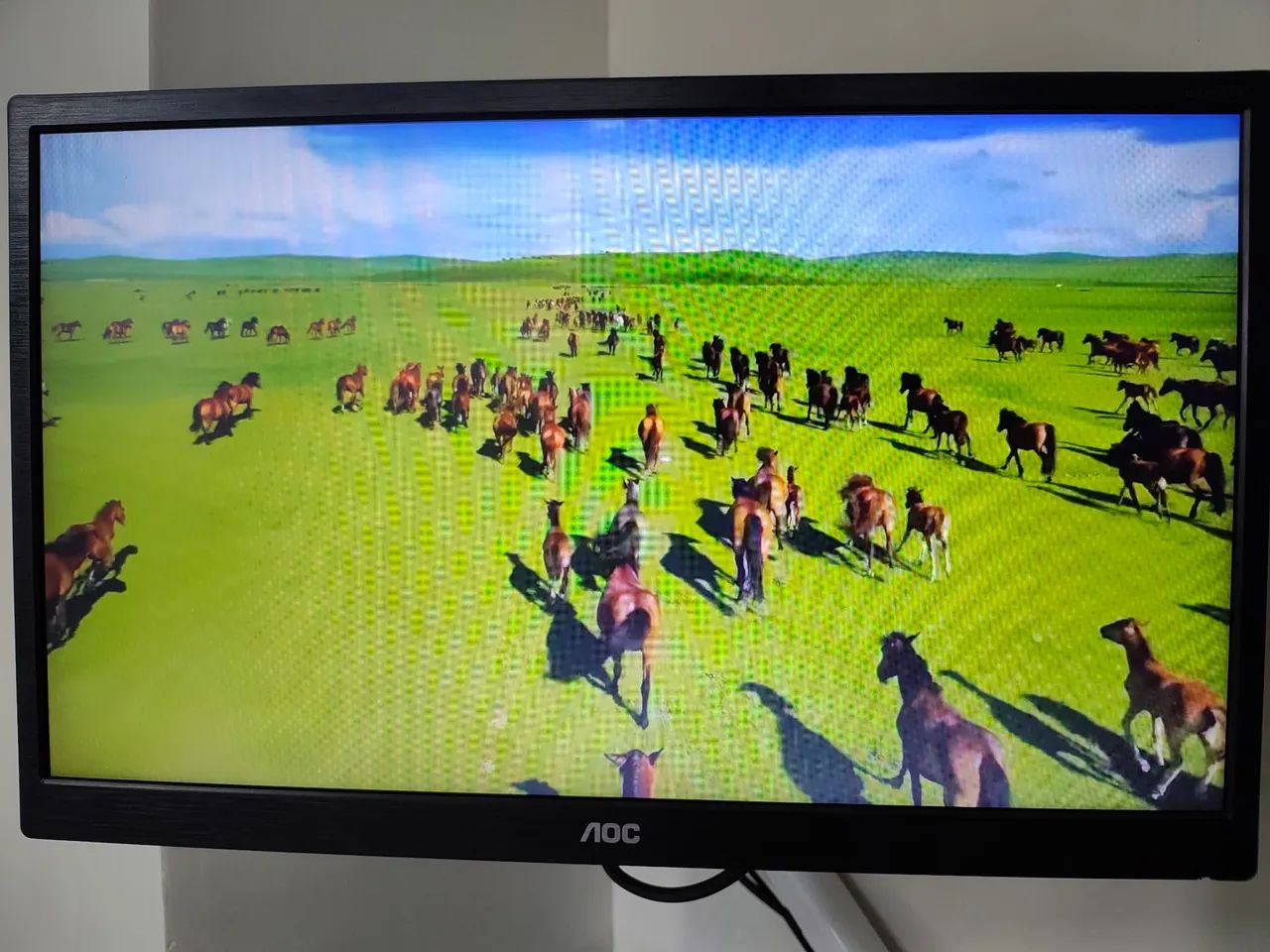 Monitor AOC 22 pol. - Foto 2