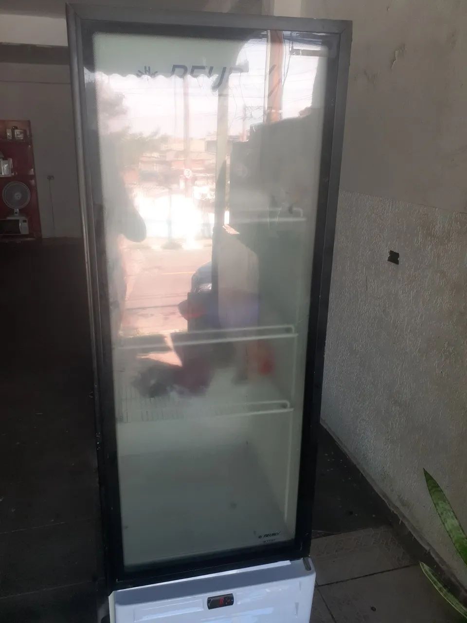 Geladeira expositora  reubly 400 litros  220vts  - Foto 2