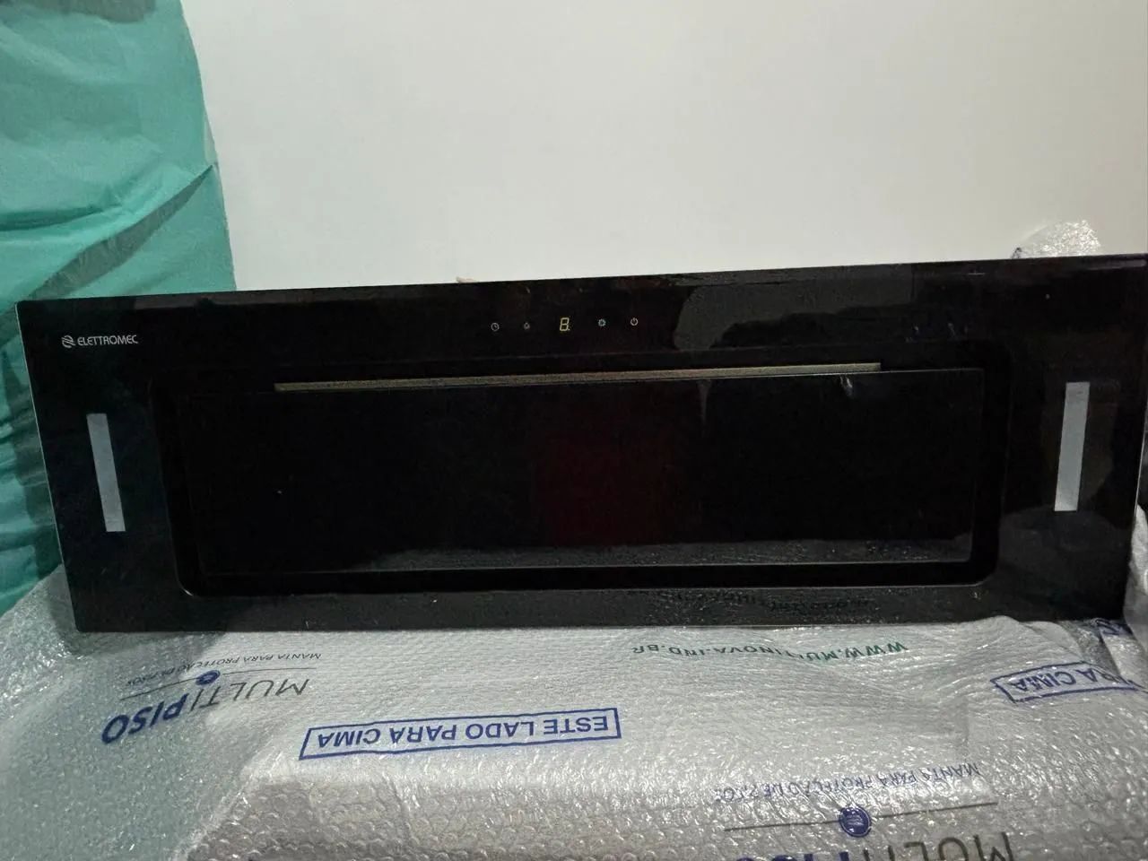 Coifa eletromec digital e via Bluetooth nova nunca foi usada  - Foto 2