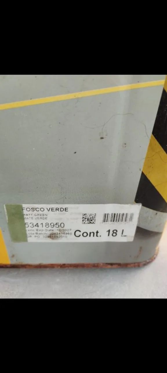 Tinta Suvinil Fosco verde nova. Lacrada.  - Foto 2